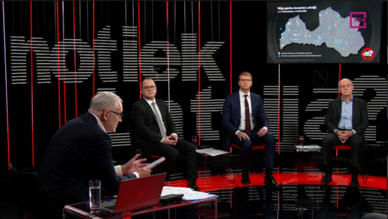 Pašvaldībās vietas vēja parkiem pietiek.  Bet ministrs Čudars rīkojas kā īstens populists